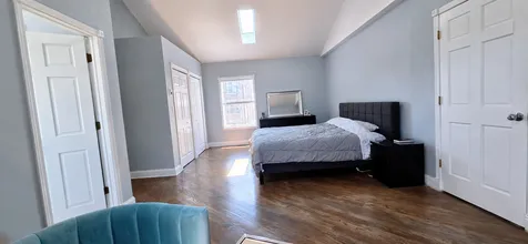 7223 North Oakley Avenue Chicago IL 60645