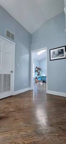 7223 North Oakley Avenue Chicago IL 60645