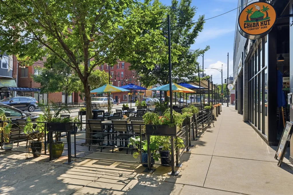 1349 North Leavitt Street Chicago IL 60622