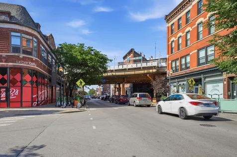 1349 North Leavitt Street Chicago IL 60622
