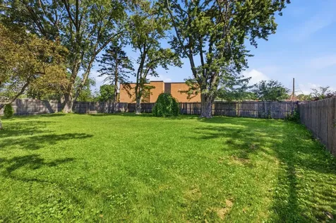 1624 West Weathersfield Way Schaumburg IL 60193
