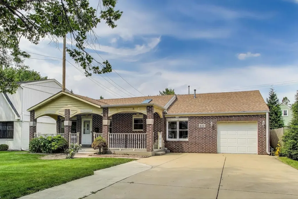 615 The Lane Avenue Hinsdale IL 60521