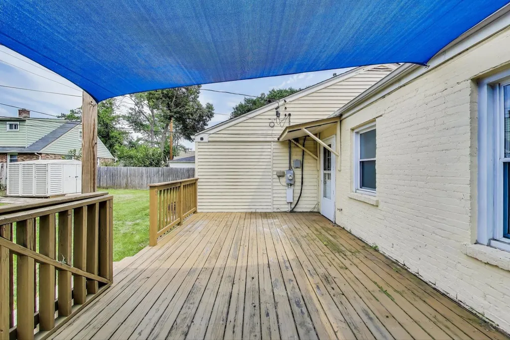 615 The Lane Avenue Hinsdale IL 60521