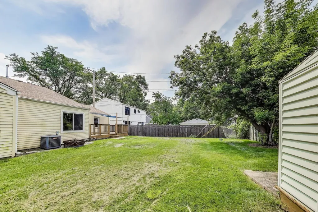 615 The Lane Avenue Hinsdale IL 60521