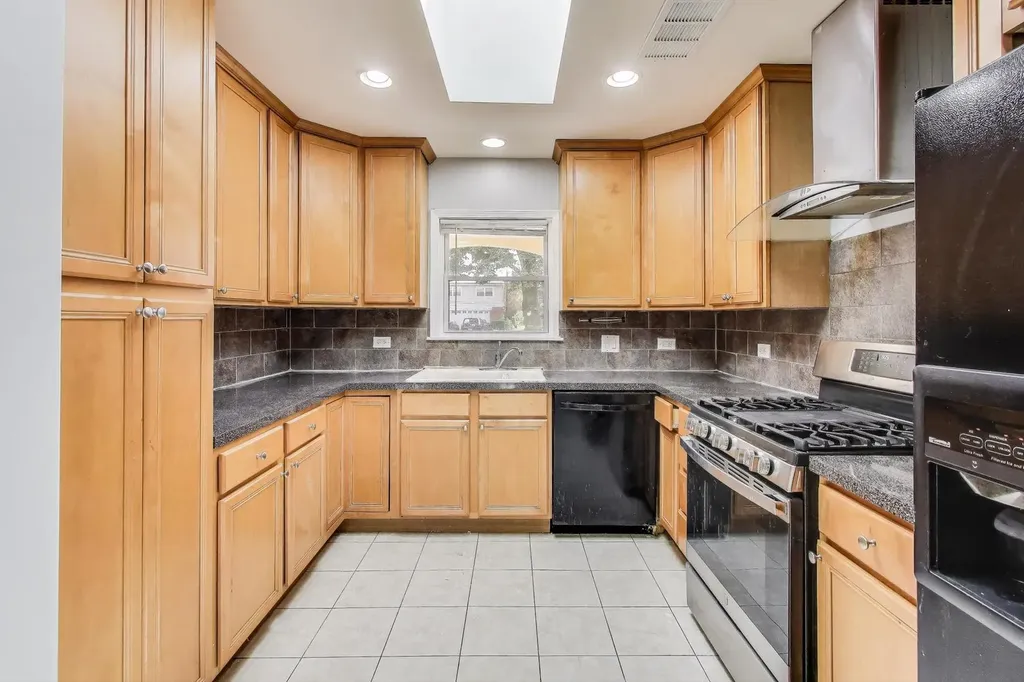 615 The Lane Avenue Hinsdale IL 60521