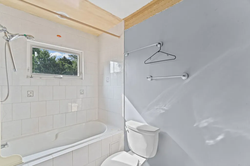 2205 Bluebird Lane Rolling Meadows IL 60008