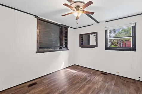 2205 Bluebird Lane Rolling Meadows IL 60008