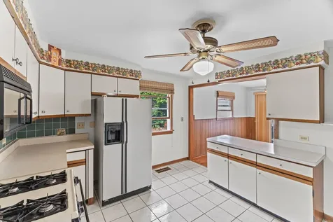 2205 Bluebird Lane Rolling Meadows IL 60008