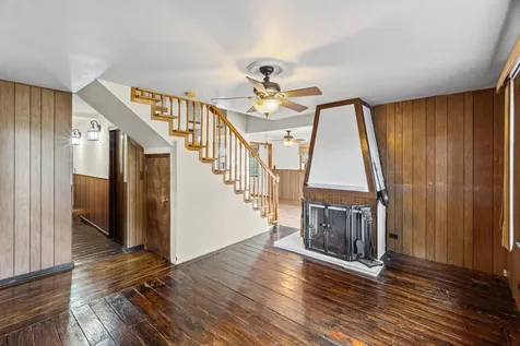 2205 Bluebird Lane Rolling Meadows IL 60008