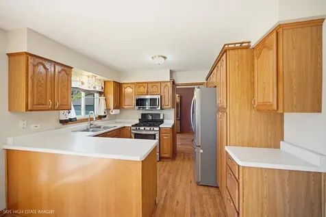 16803 92ND Avenue Orland Hills IL 60487
