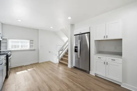446 Rice Avenue Bellwood IL 60104