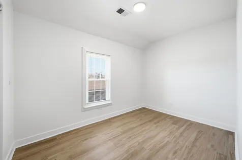446 Rice Avenue Bellwood IL 60104