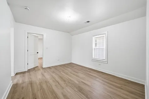 446 Rice Avenue Bellwood IL 60104
