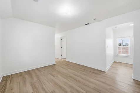 446 Rice Avenue Bellwood IL 60104