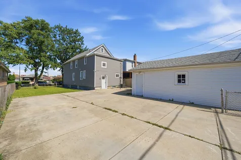 446 Rice Avenue Bellwood IL 60104