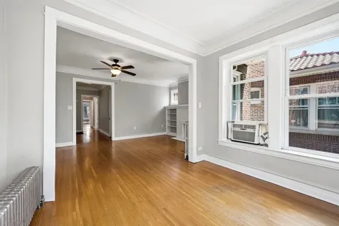 530 South Ridgeland Avenue Oak Park IL 60304