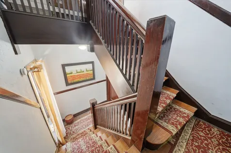 530 South Ridgeland Avenue Oak Park IL 60304