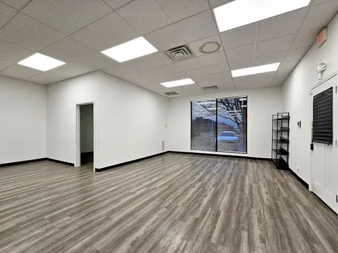 1232 Remington Road Schaumburg IL 60173