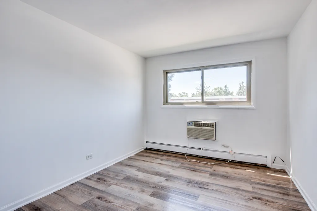 1313B South Rebecca Road Lombard IL 60148