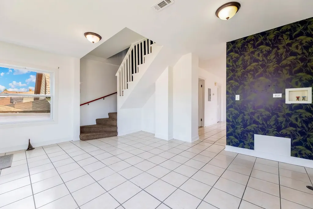 12758 Wood Street Blue Island IL 60406