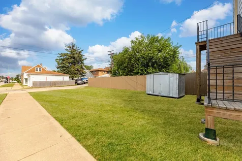 12758 Wood Street Blue Island IL 60406