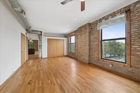 439 North Leavitt Street Chicago IL 60612