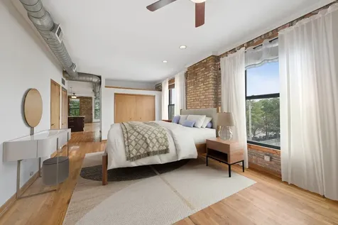 439 North Leavitt Street Chicago IL 60612