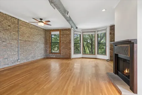 439 North Leavitt Street Chicago IL 60612