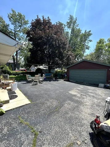 5023 West 81st Street Burbank IL 60459