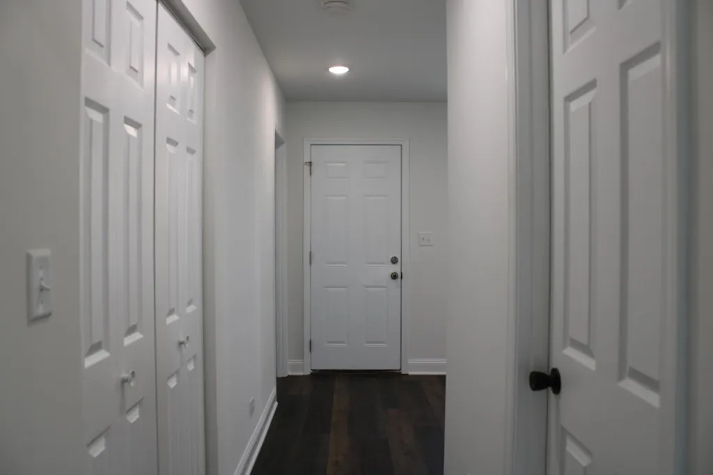 1052 West 111th Place Chicago IL 60643