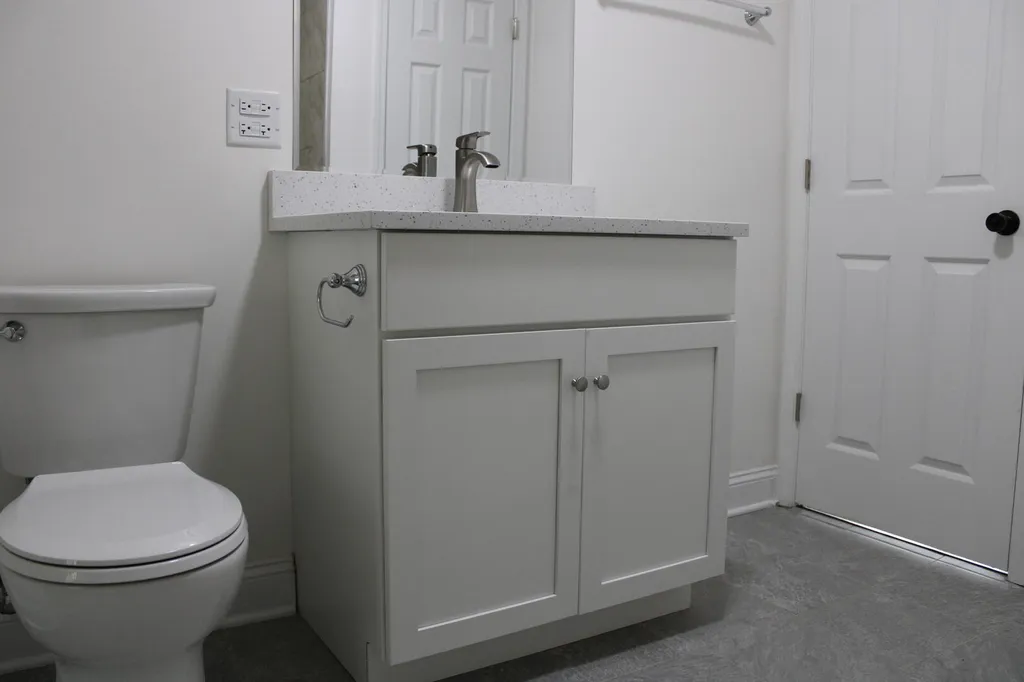 1052 West 111th Place Chicago IL 60643