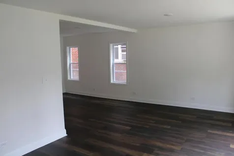 1052 West 111th Place Chicago IL 60643