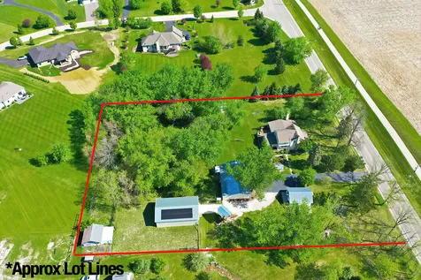 9909 Winn Road Spring Grove IL 60081