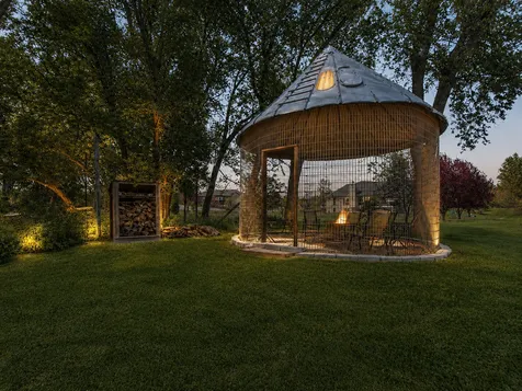 9909 Winn Road Spring Grove IL 60081
