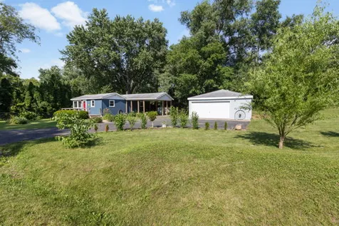 2610 Walnut Drive Wonder Lake IL 60097