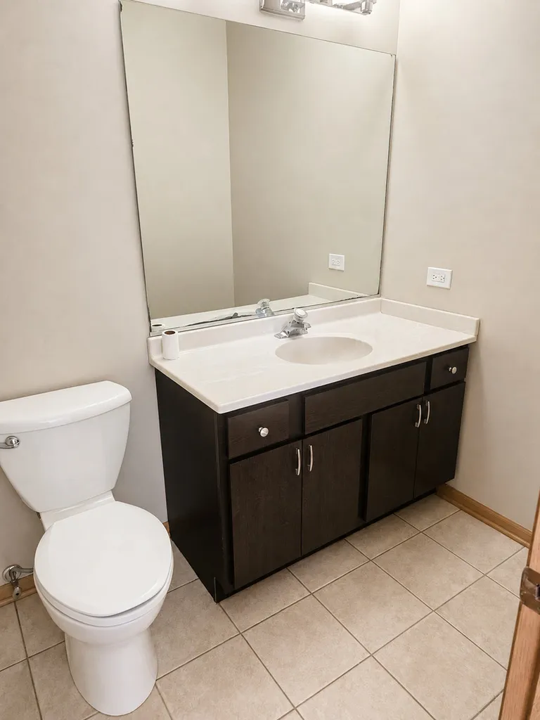 1462 Glen Ellyn Road Glendale Heights IL 60139