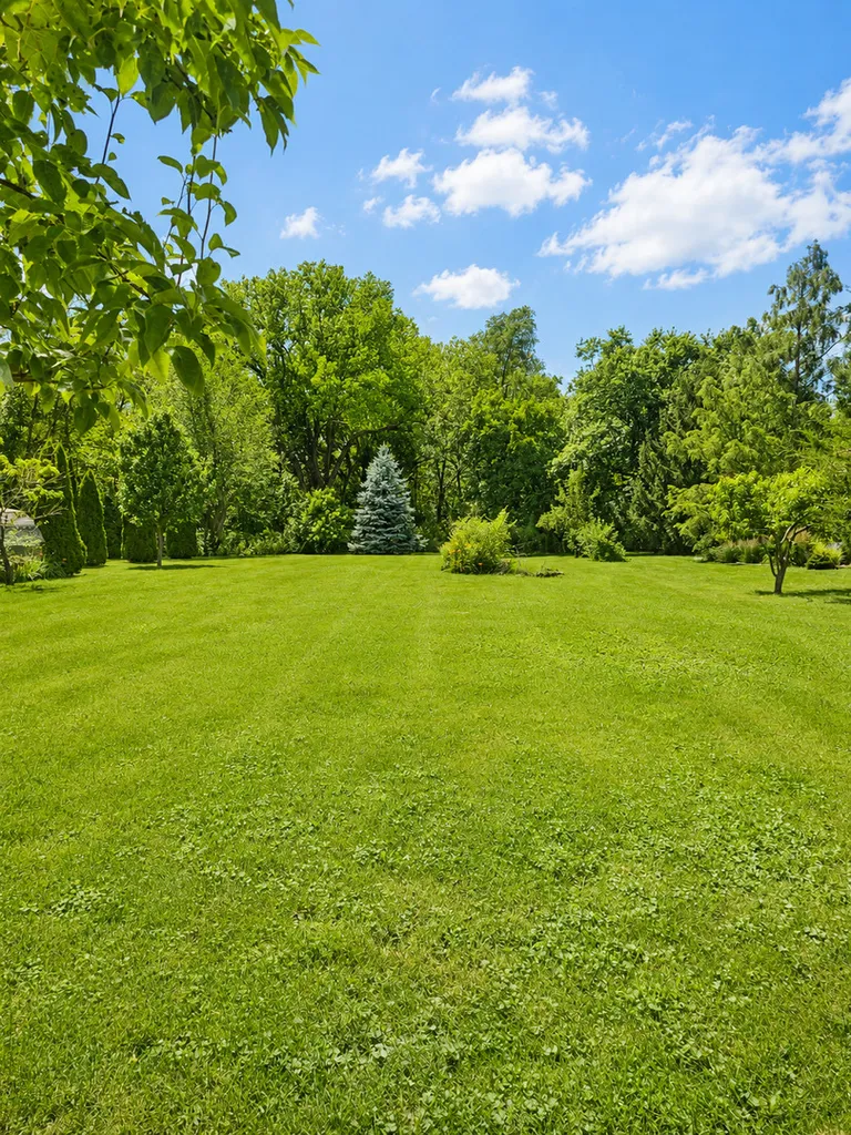 1462 Glen Ellyn Road Glendale Heights IL 60139