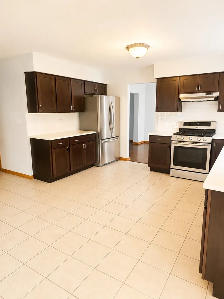 1462 Glen Ellyn Road Glendale Heights IL 60139