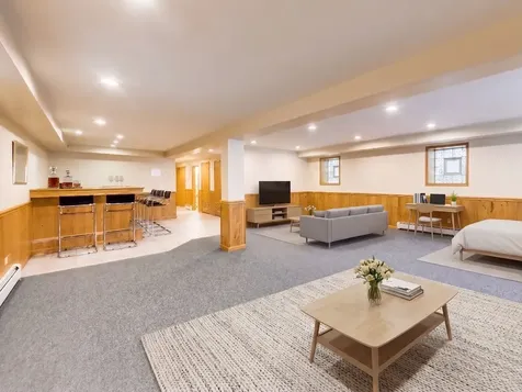 3135 South Lowe Avenue Chicago IL 60616