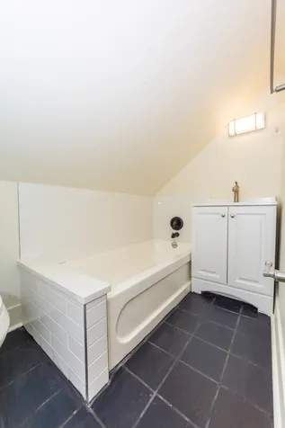 56 West 76th Street Chicago IL 60620