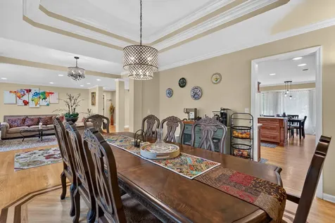 14637 West River Oaks Drive Lincolnshire IL 60069