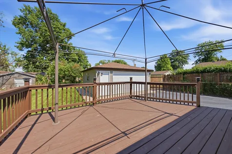 13111 Fairway Drive Crestwood IL 60418
