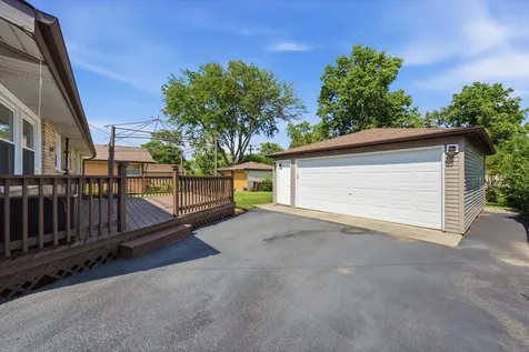 13111 Fairway Drive Crestwood IL 60418