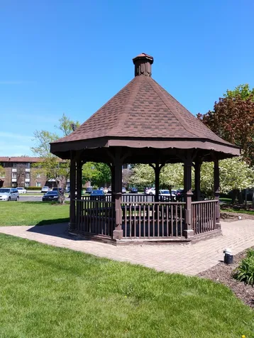 36 Constitution Court Vernon Hills IL 60061