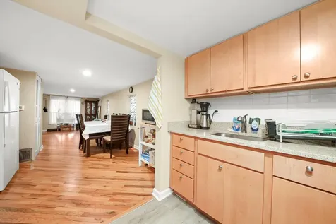 4614 North Springfield Avenue Chicago IL 60625