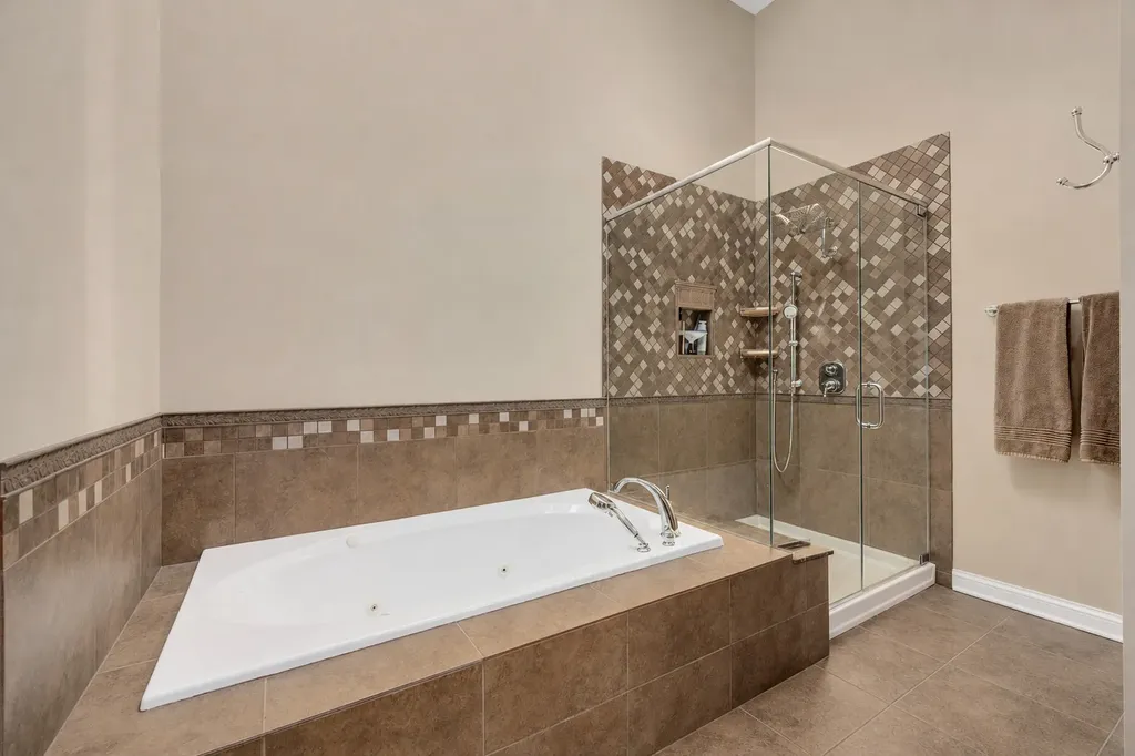 2454 Durand Drive Downers Grove IL 60516
