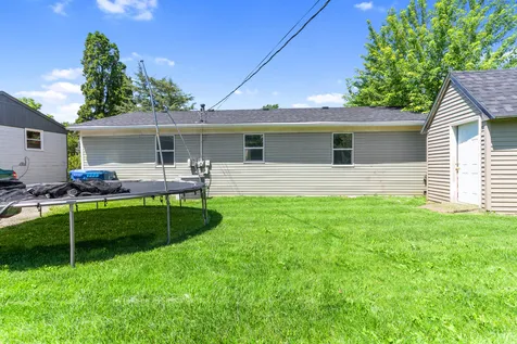 55 Alameda Drive Carpentersville IL 60110