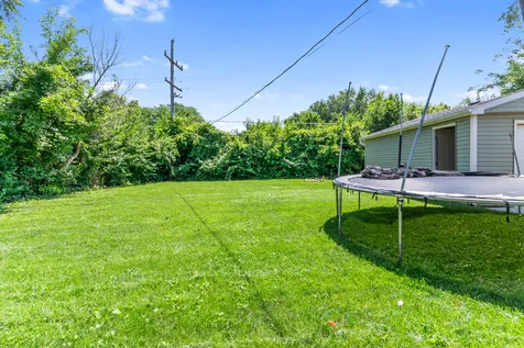 55 Alameda Drive Carpentersville IL 60110