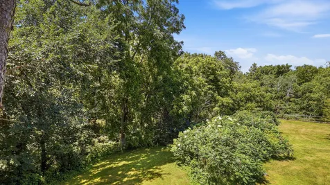4 North Acorn Court Galena IL 61036