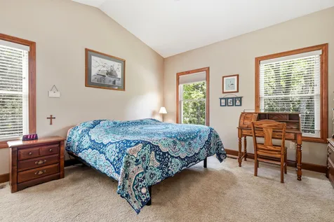 4 North Acorn Court Galena IL 61036